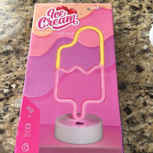 New Ice Cream Neon Light with Stand - Picture 4 of 7